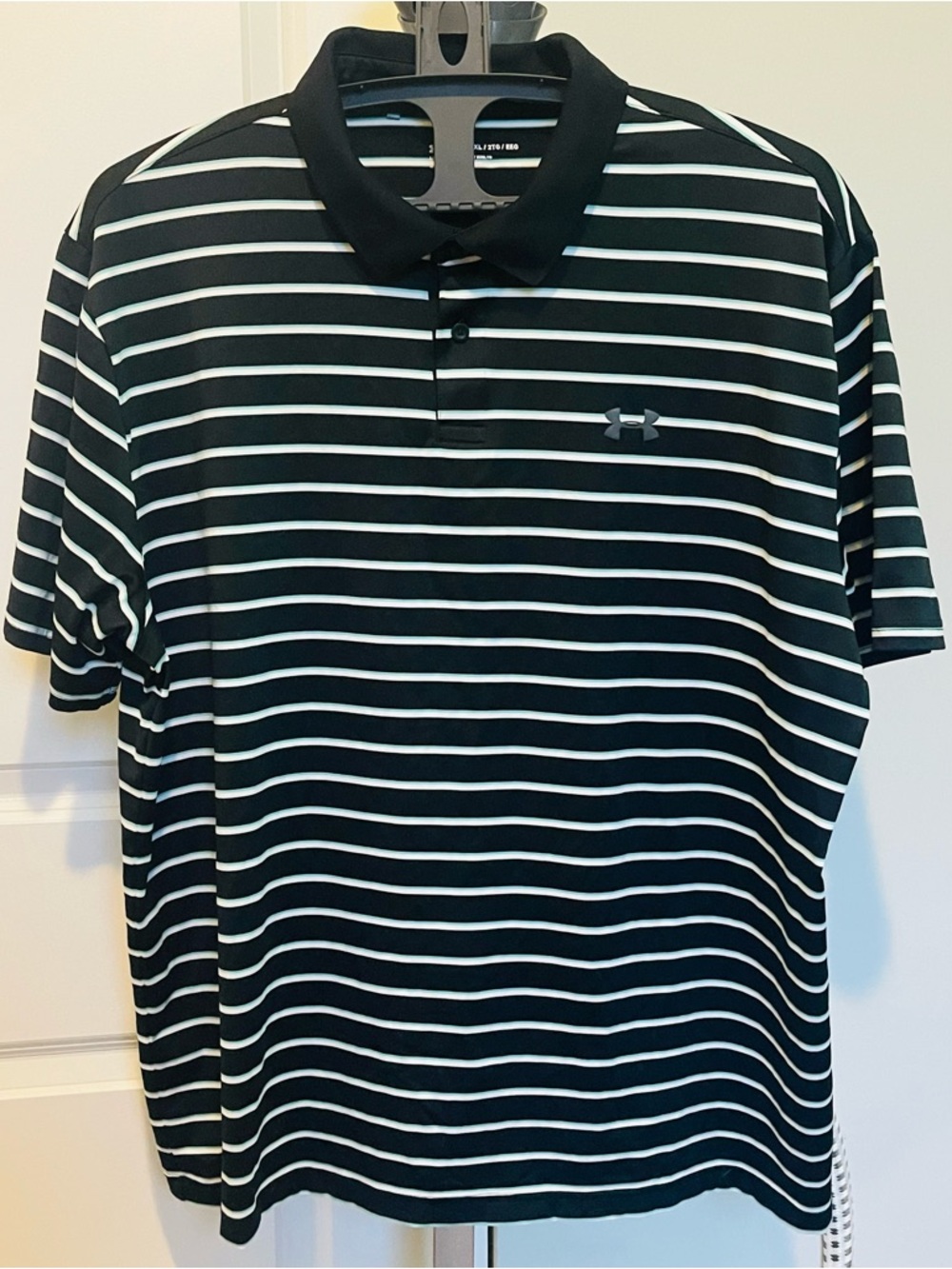 Under Armour Mens Black teal Wh.Striped  Polo Golf Shirt Size 2X Loose Heat Gear